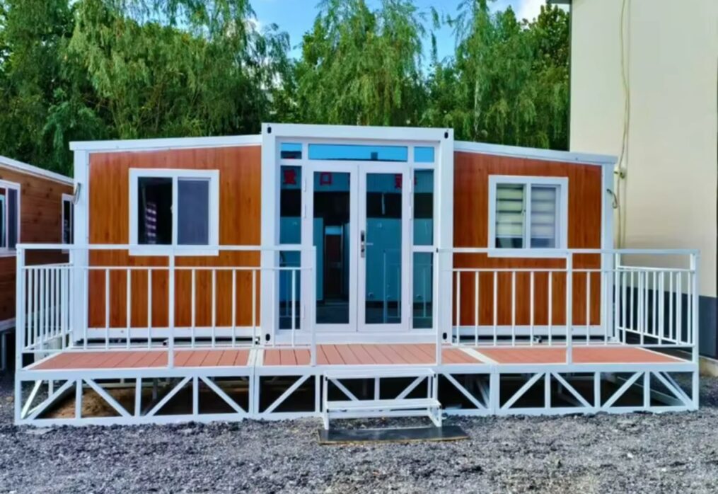 Luxury Modular 20ft & 40ft Prefab Home – 3 Bedrooms, Ready-to-Move-In Tiny Cabin-New